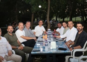 Oyuncu, yapımcı ve yönetmen Murat Aygen, Güroymak’ın doğal ve kültürel güzelliklerini tanıtmak amacıyla ilçede çeşitli çekimler gerçekleştirdi.